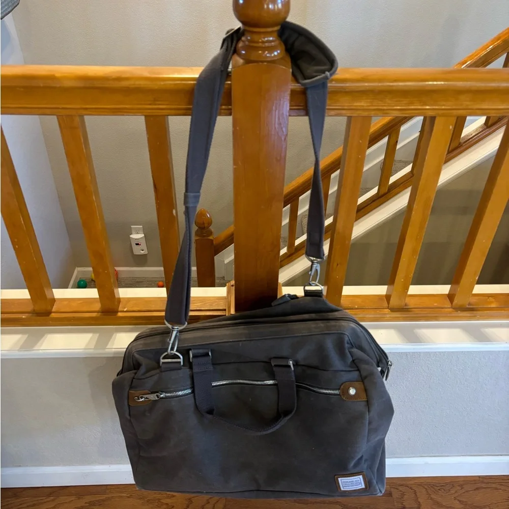 Grey Travelon Carry On Bag - Picture 2 of 4